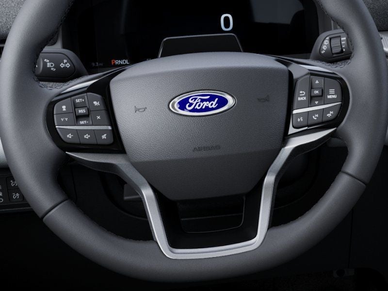 2027 Ford Explorer Platinum w/Panoramic Vista Roof + Ultimate Pkg