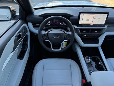 2027 Ford Explorer Platinum