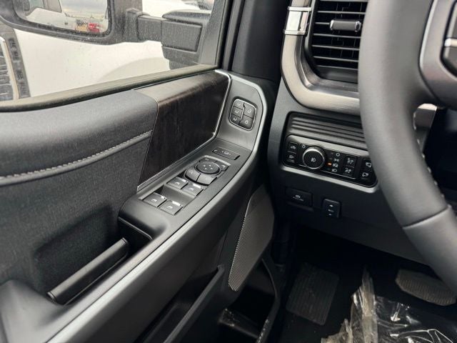 2026 Ford F-250SD Lariat w/FX4 Pkg
