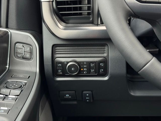 2026 Ford F-250SD Lariat w/FX4 Pkg
