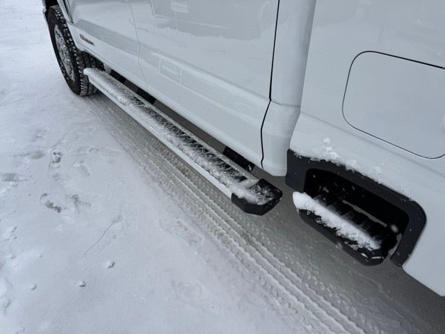 2026 Ford F-350SD Lariat w/ Twin Panel Moonroof + 2kw Pro Power Onboard