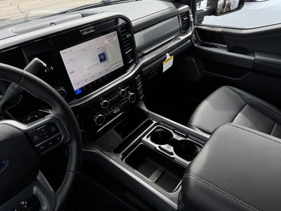 2027 Ford F-350SD Lariat