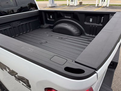 2027 Ford F-350SD XLT