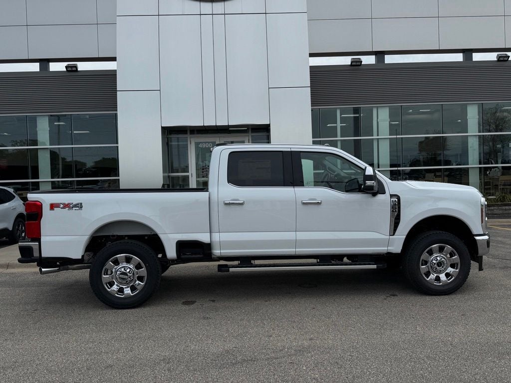 2027 Ford F-350SD Lariat