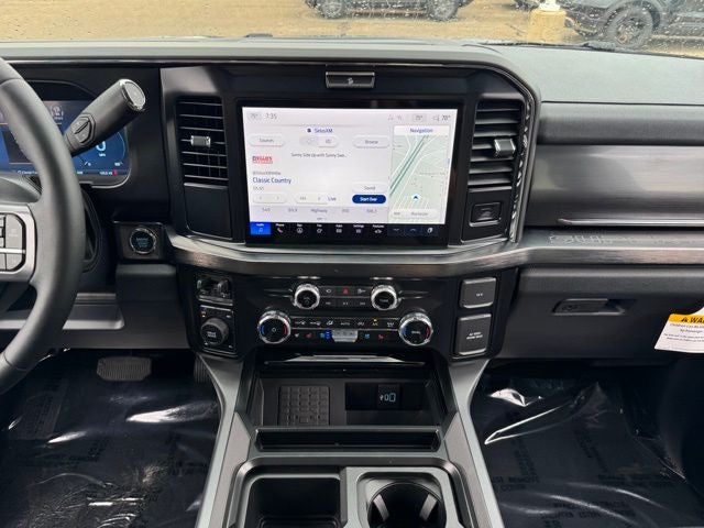 2026 Ford F-350SD Lariat w/FX4 Pkg + Tailgate Step