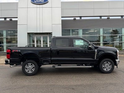 2026 Ford F-350SD Lariat w/FX4 Pkg + Tailgate Step