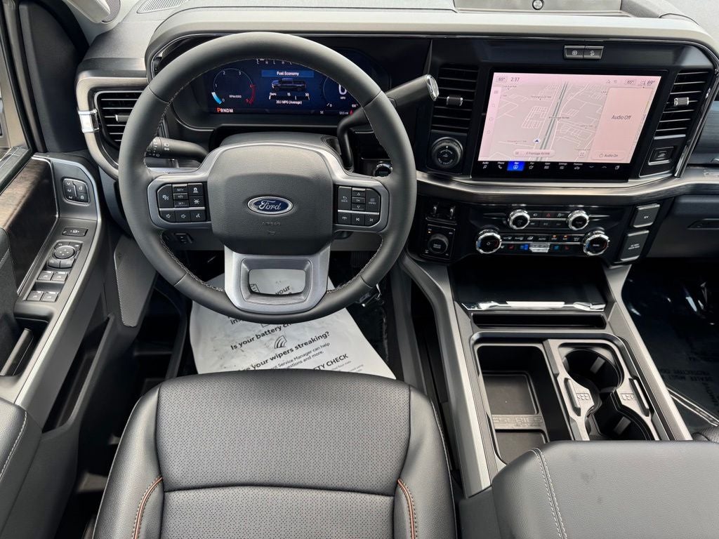 2026 Ford F-350SD Lariat w/5th Wheel Prep + Ultimate Pkg