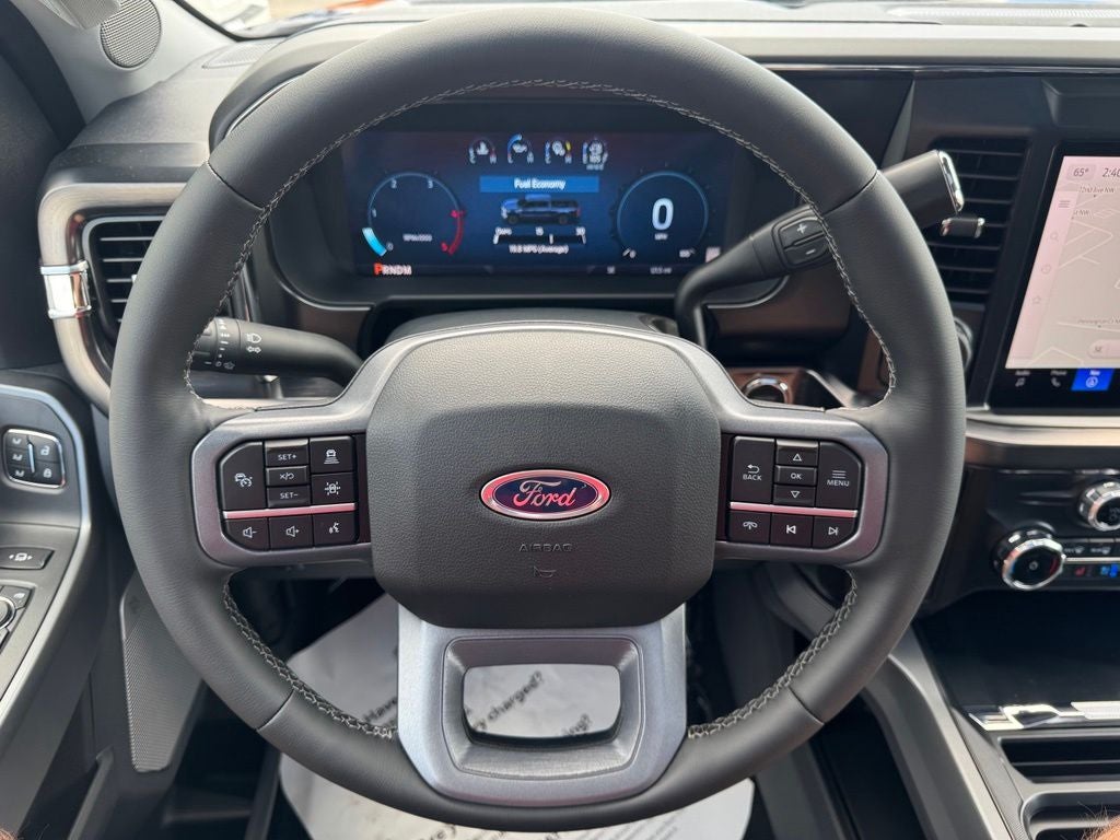 2026 Ford F-350SD Lariat w/5th Wheel Prep + Ultimate Pkg