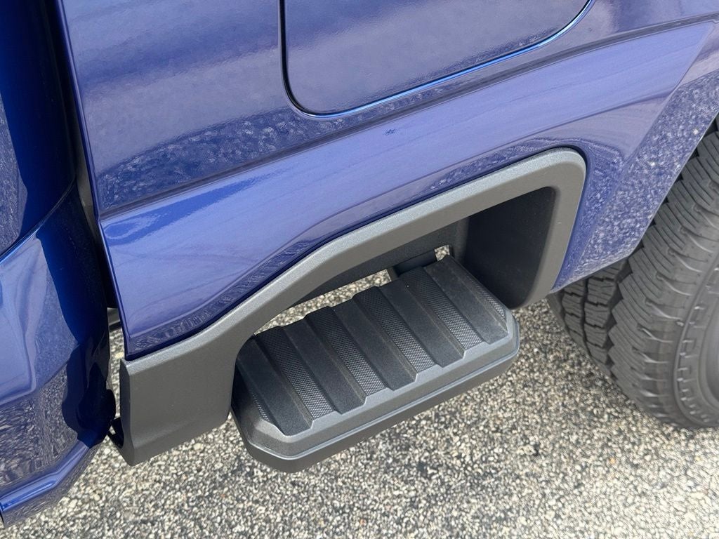 2026 Ford F-350SD Lariat w/5th Wheel Prep + Ultimate Pkg