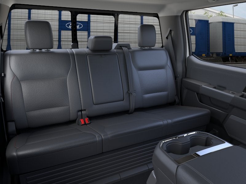 2026 Ford F-350SD Lariat w/FX4 pkg + 5th Wheel Prep