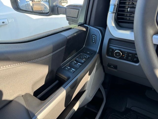 2026 Ford F-350SD XLT w/360 Camera