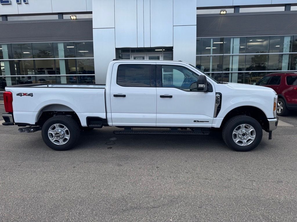 2026 Ford F-350SD XLT w/5th Wheel Prep Pkg