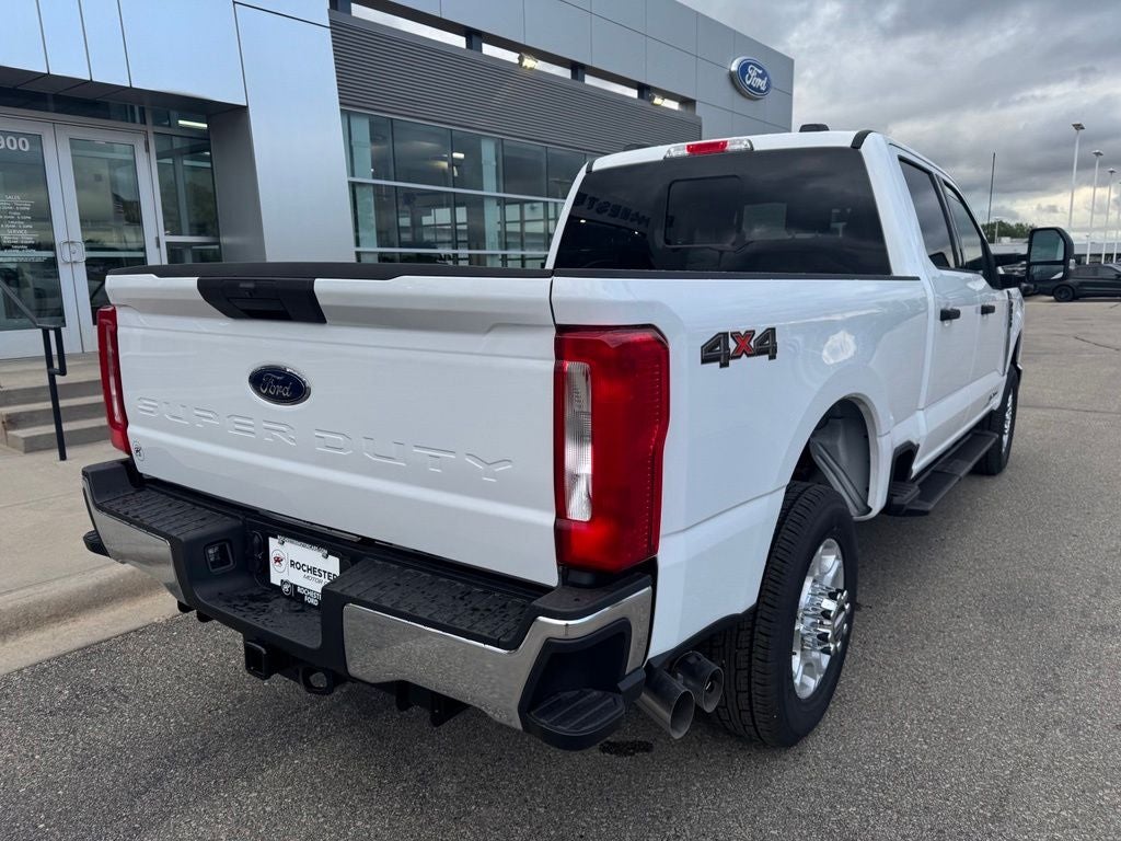 2026 Ford F-350SD XLT w/5th Wheel Prep Pkg