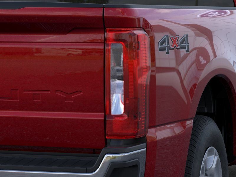 2026 Ford F-350SD XLT w/5th Wheel Prep Pkg