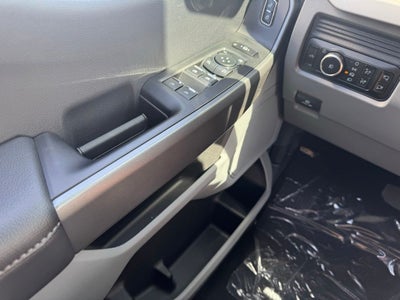 2026 Ford F-350SD XLT w/5th Wheel Prep Pkg