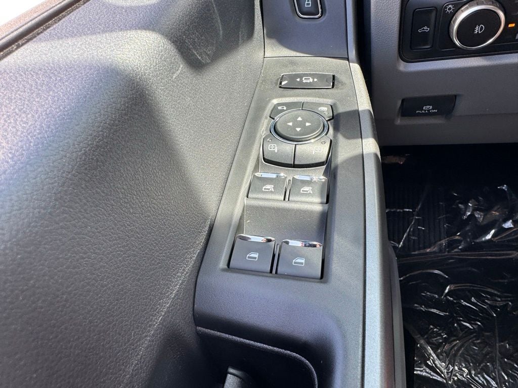 2026 Ford F-350SD XLT w/5th Wheel Prep Pkg