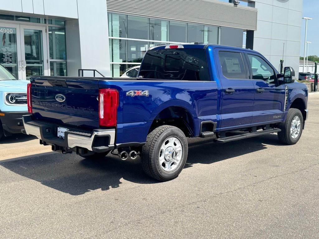 2026 Ford F-350SD XLT w/5th Wheel Prep Pkg
