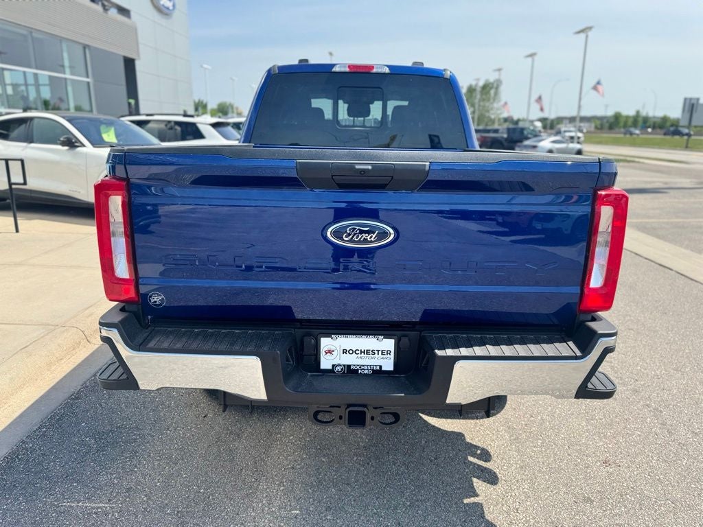 2026 Ford F-350SD XLT w/5th Wheel Prep Pkg