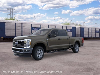 2026 Ford F-350SD XLT w/5th Wheel Prep + Tailgate Step