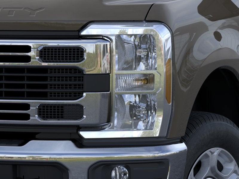2026 Ford F-350SD XLT w/5th Wheel Prep + Tailgate Step