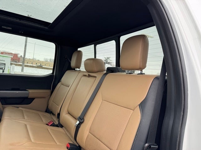 2023 Ford F-350SD Lariat w/ Twin Panel Moonroof + 360 Camera