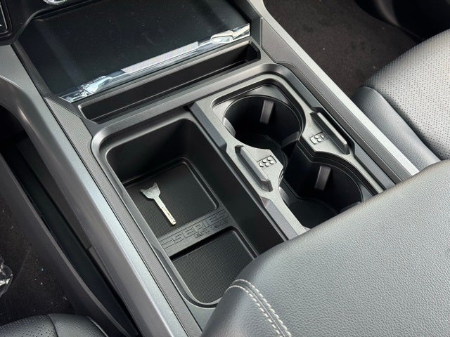 2026 Ford F-350SD Lariat w/FX4 Pkg + Tailgate Step