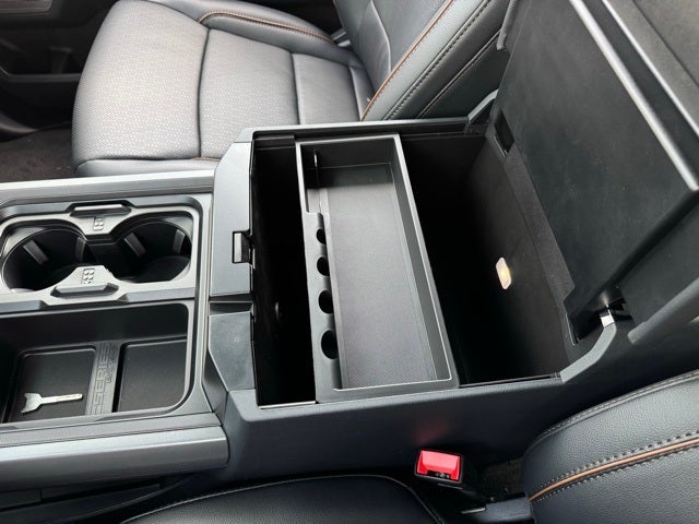 2026 Ford F-350SD Lariat w/FX4 Pkg + Tailgate Step