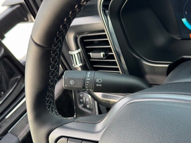 2026 Ford F-350SD Lariat w/FX4 Pkg + Tailgate Step