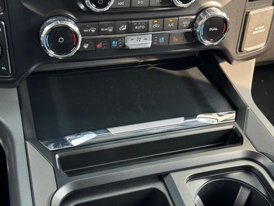 2026 Ford F-350SD Lariat w/FX4 Pkg + Tailgate Step