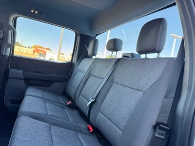 2026 Ford F-350SD XL w/Tailgate Step + 5th Wheel Prep