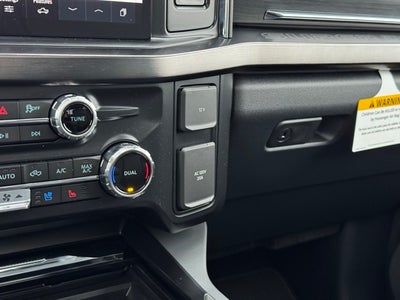 2026 Ford F-350SD Lariat 8' Bed w/FX4 + 5th Wheel Prep