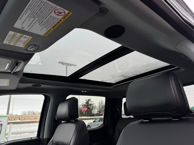 2026 Ford F-350SD Lariat 8' Bed w/FX4 + 5th Wheel Prep