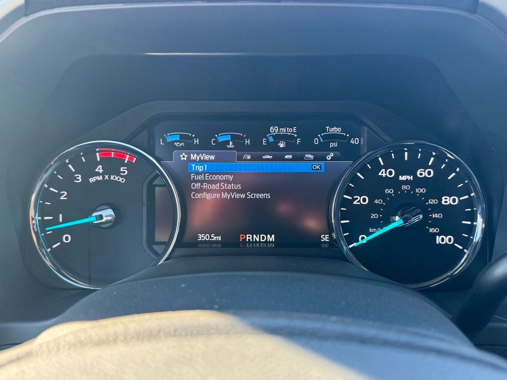 2022 Ford F-350SD Platinum