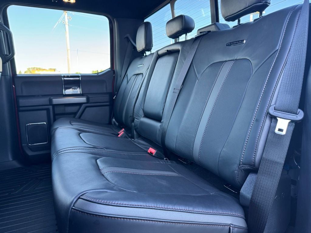 2022 Ford F-350SD Platinum