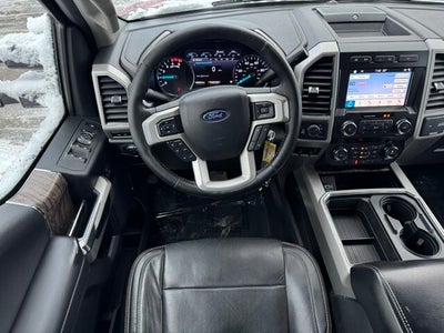 2019 Ford F-350SD Lariat w/ Navigation + Rear CHMSL Camera