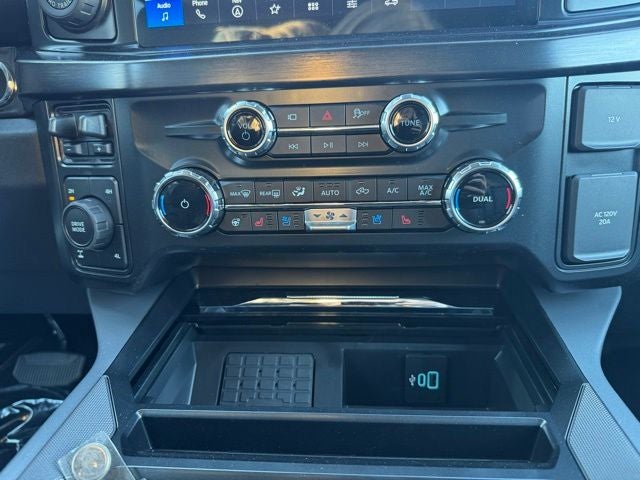 2026 Ford F-350SD Lariat w/Twin Panel Moonroof + FX4 Pkg