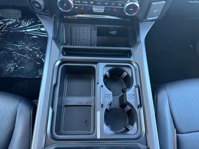 2026 Ford F-350SD Lariat w/Twin Panel Moonroof + FX4 Pkg