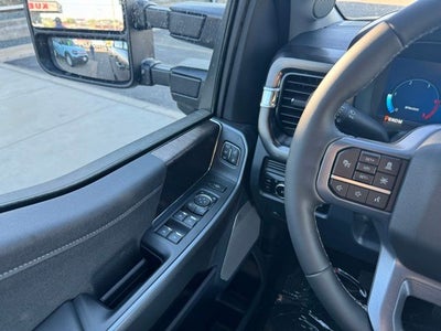 2026 Ford F-350SD Lariat w/Twin Panel Moonroof + FX4 Pkg