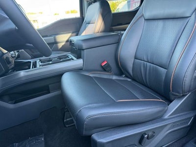 2026 Ford F-350SD Lariat w/Twin Panel Moonroof + FX4 Pkg