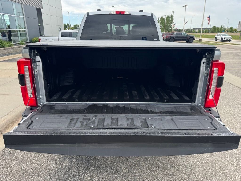 2023 Ford F-350SD Lariat