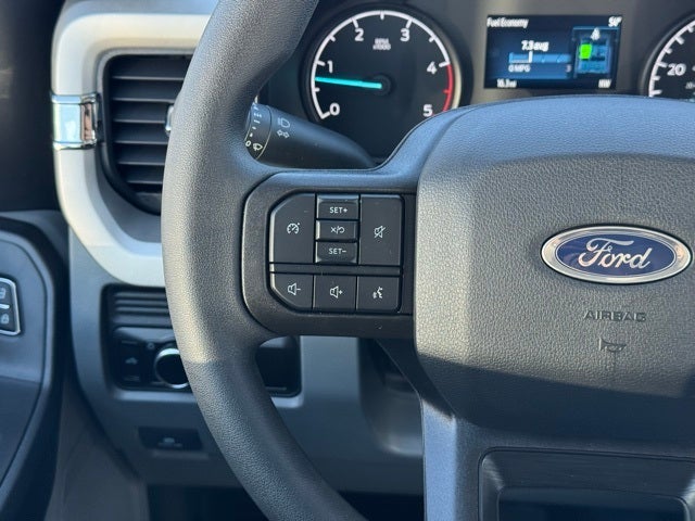 2026 Ford F-350SD XL w/Tailgate Step + 5th Wheel Prep