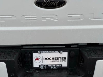 2026 Ford F-350SD Lariat w/5th Wheel Prep Pkg + Black App Pkg