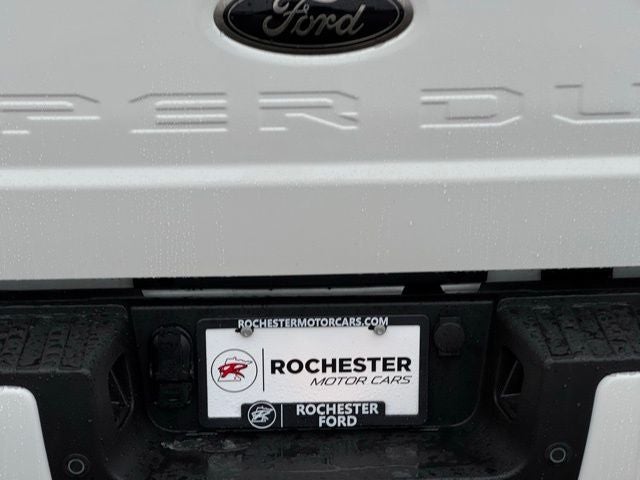 2026 Ford F-350SD Lariat w/5th Wheel Prep Pkg + Black App Pkg