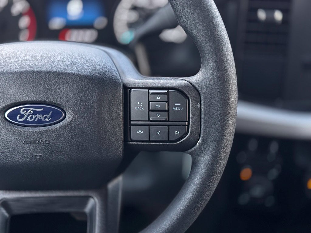 2027 Ford F-350SD XLT