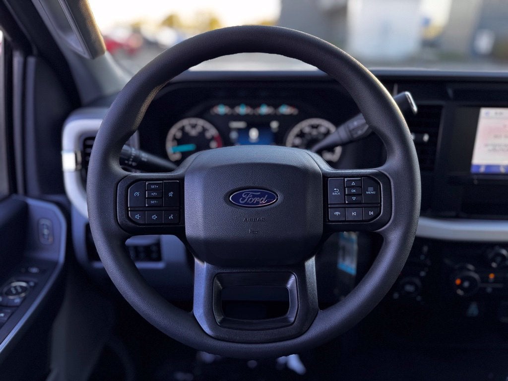 2027 Ford F-350SD XLT