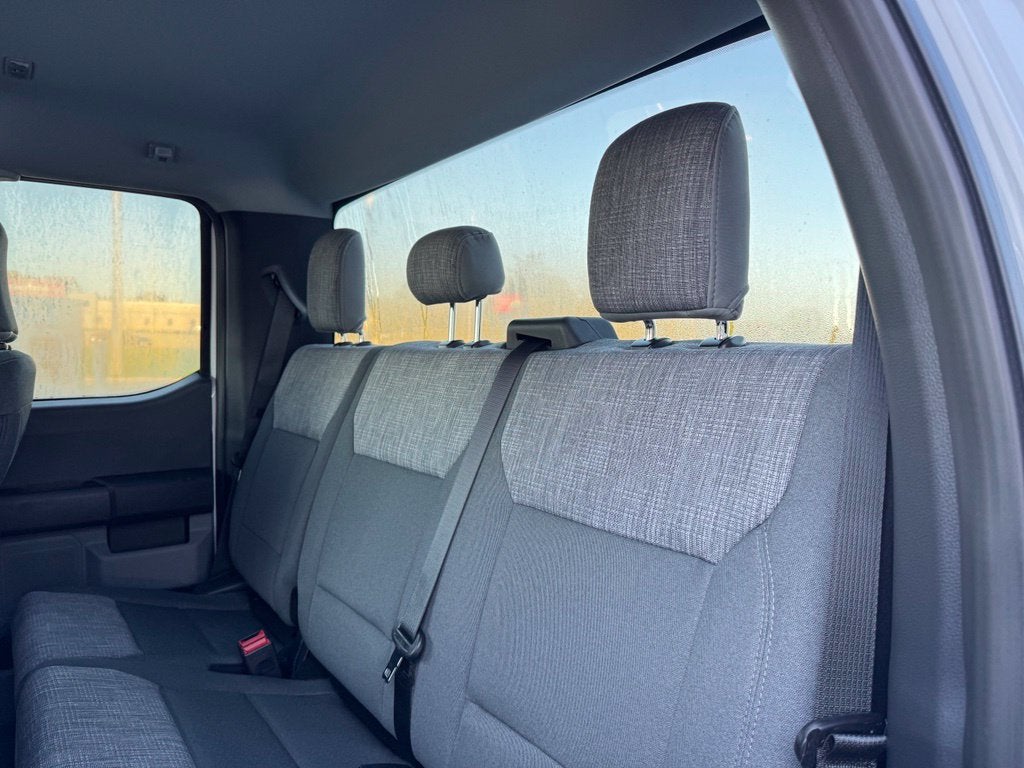 2027 Ford F-350SD XLT