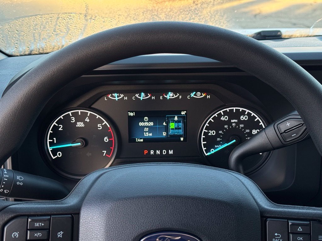 2027 Ford F-350SD XLT
