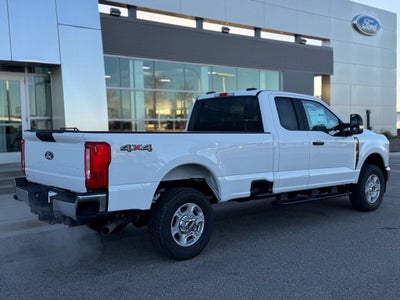 2027 Ford F-350SD XLT