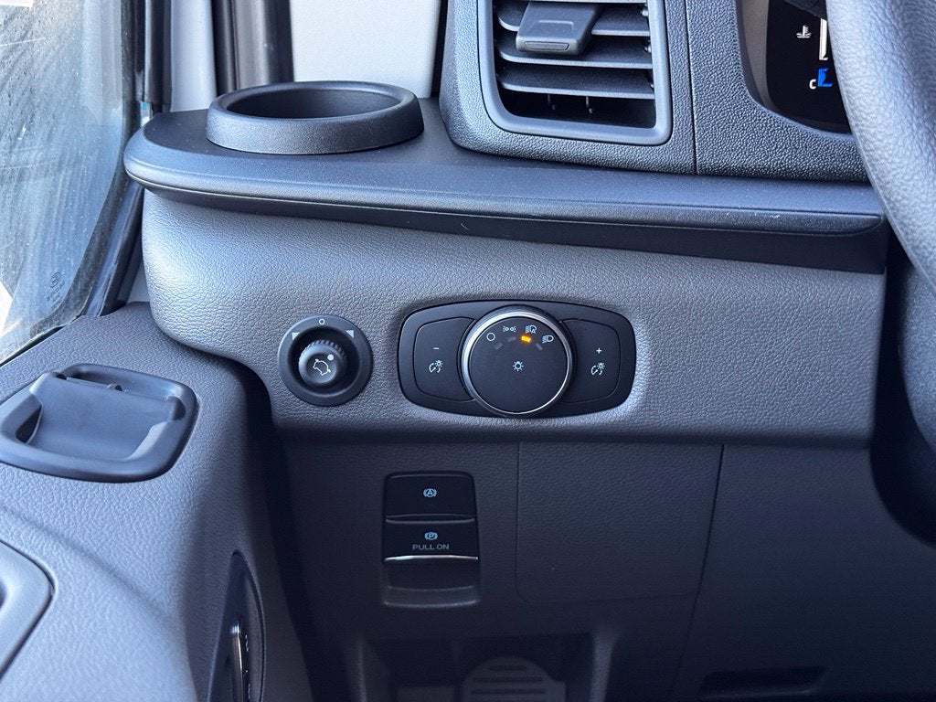 2027 Ford Transit-250 Base