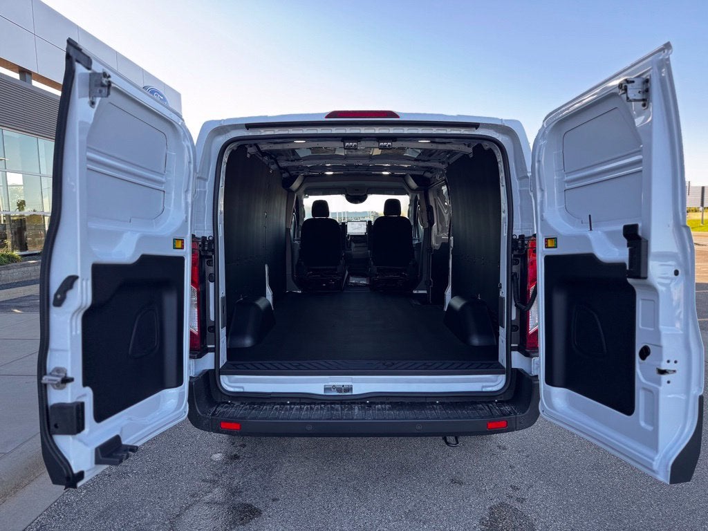 2027 Ford Transit-250 Base